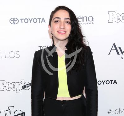 Emily Estefan quiso suicidarse al no poder decir que era gay