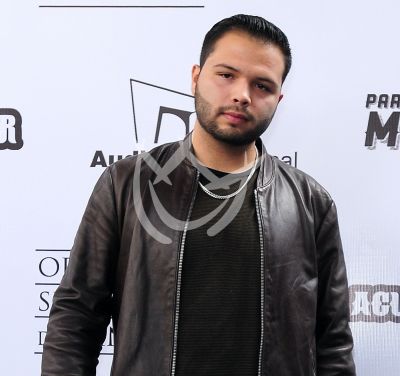 Leonardo Aguilar lleva en su piel a su abuela Flor Silvestre