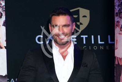 Julián Gil quiere tiempo con su hijo como el de Eugenio y José Eduardo Derbez