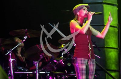 Hilary Duff, en concierto