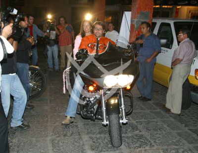 Juan Soler ¡súbete a mi moto!