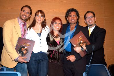 Elenco de Pasión