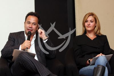 Nicandro Díaz y Chantal Andere
