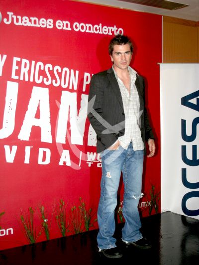 Juanes da odio por amor