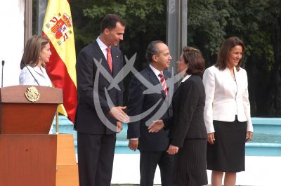 Príncipes de Asturias apoyan a México