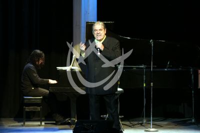 Alberto Cortez en concierto