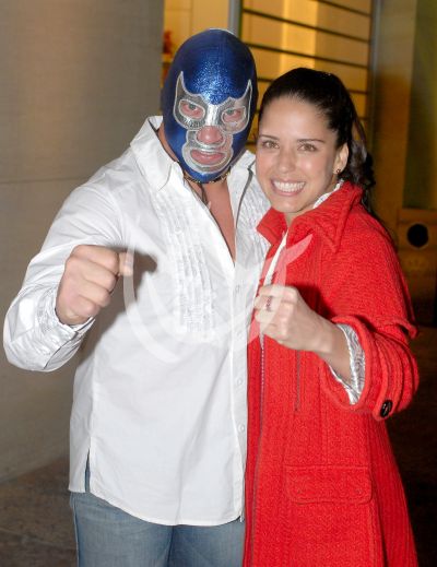 Blue Demon y Ana Claudia ¡power!