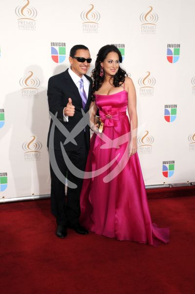 Elvis Crespo y Maribel Vega