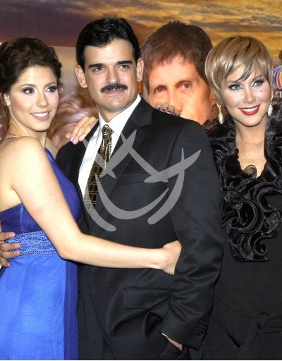Andrea, José Angel y Gaby