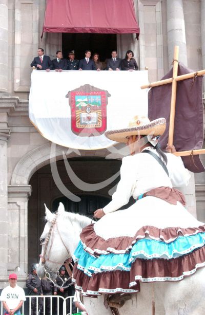 Angélica Rivera y Enrique Peña en desfile