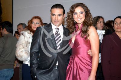 Mauricio Islas y Danna Belén