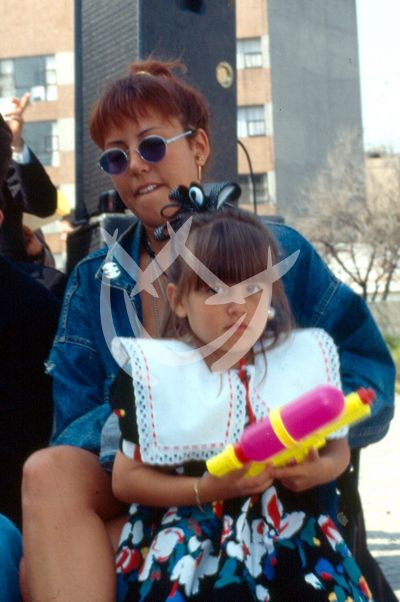 Stephanie y Michelle, 1996