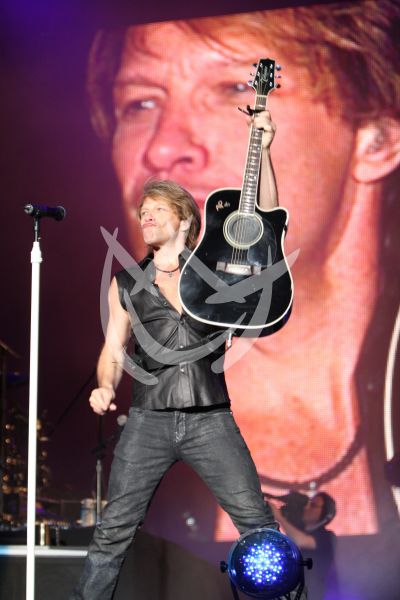 Bon Jovi reúne a 50000 personas