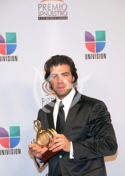 Jencarlos Canela ¡por Univision!