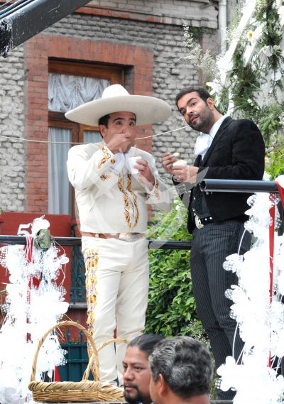 Pablo y Vicente Jr. ¡charros con nieve!