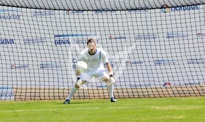 Iker Casillas golea en Mx