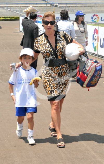 Leticia Calderón ¡viva Casillas!