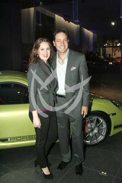 Jan y esposa aman a Porsche