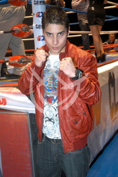 Alex Perea al ring