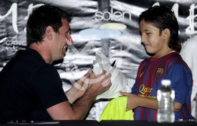 Messi juega ¡por los niños!