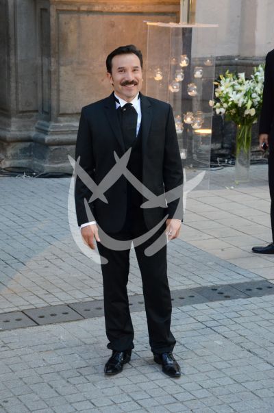 Luis Manuel Avila de boda