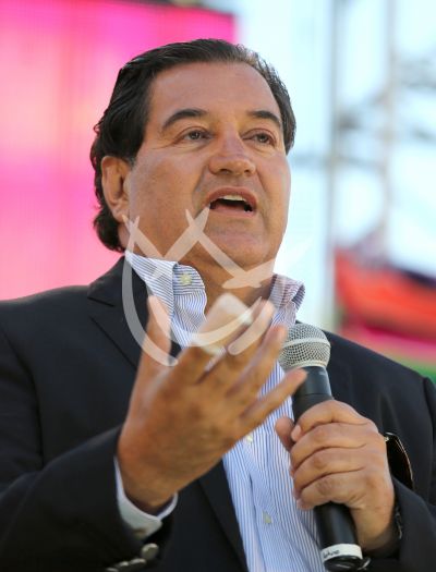 Salvador Mejía en LA