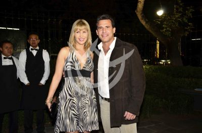 Jorge Aravena y esposa