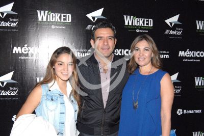 Héctor Sandarti y familia
