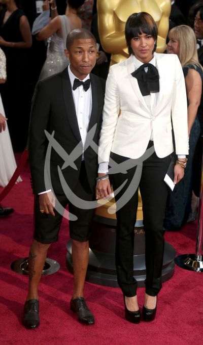 Pharrell Williams con Oscar
