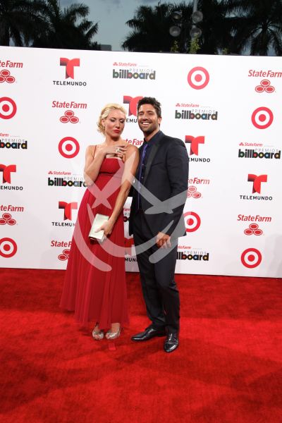 David Chhocarro y esposa en Billboard