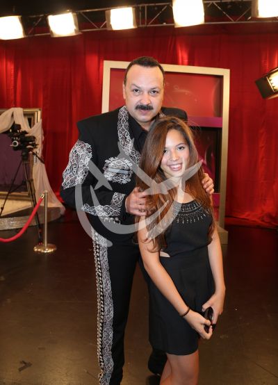 Pepe Aguilar e hija de Final