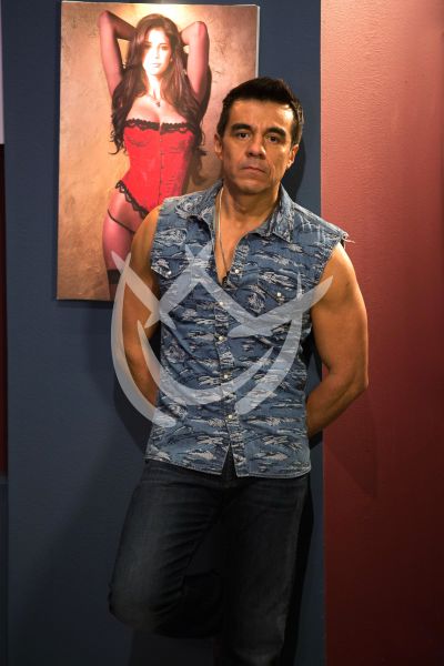 Adrián Uribe de Corazón