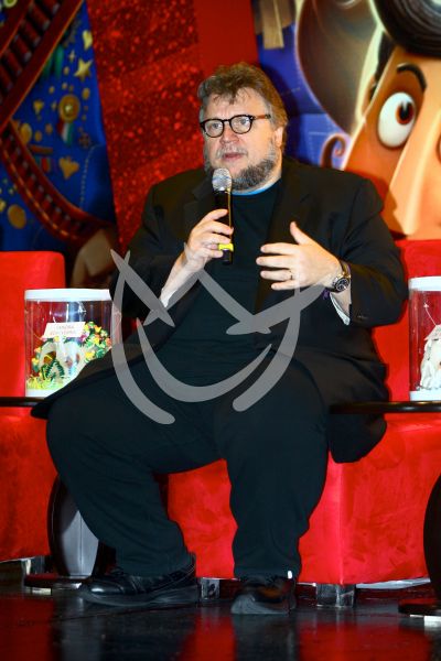 Guillermo del Toro con Muertos
