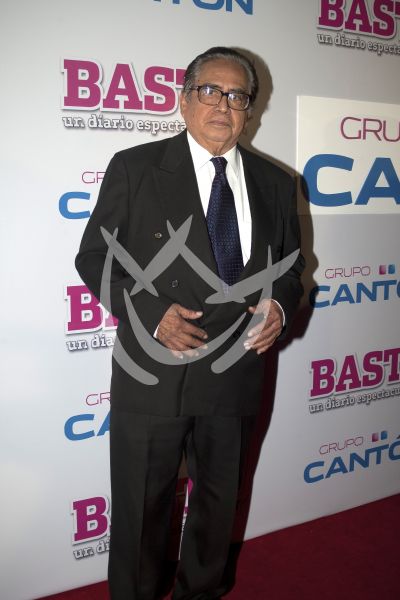 Ernesto Gómez Cruz con Basta!