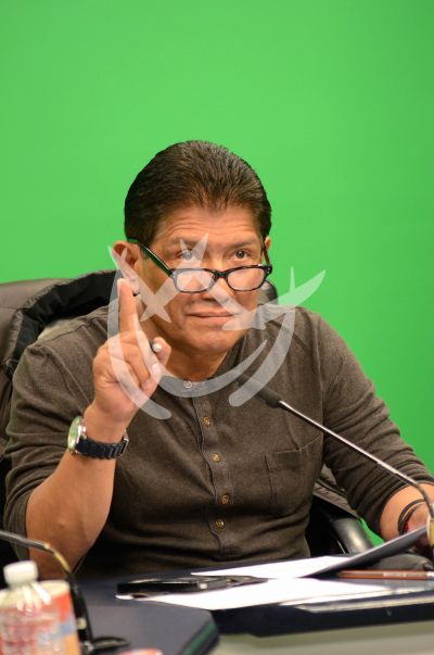 Juan Osorio dice Hola