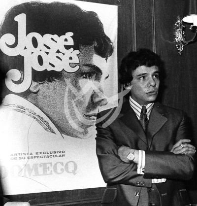 José José, circa 1974
