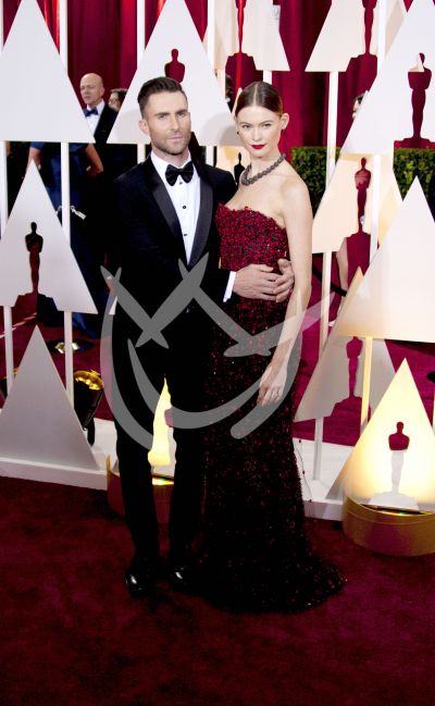 Adam Levine con Oscars 