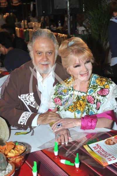 Eugenio y Magda ¡ajúa!