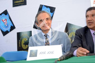 José José con Estrella