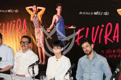 Manolo, Ceci y Luis Gerardo con Elvira