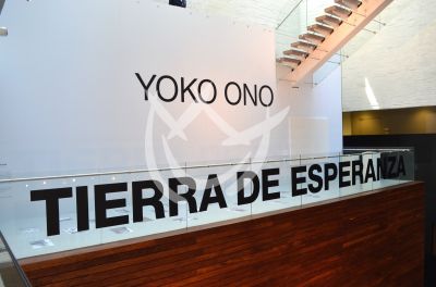 Yoko Ono por la Paz