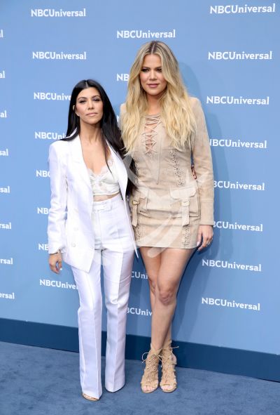 Khloe y Kourtney Kardashian Upfront