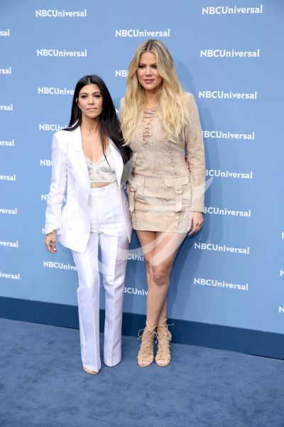 Khloe y Kourtney Kardashian Upfront