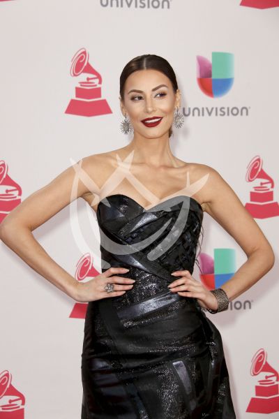 Nastassja en Latin Grammy 