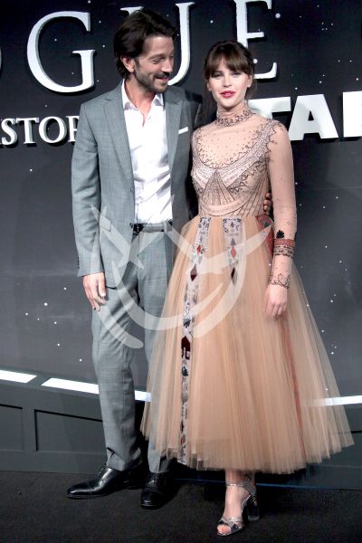 Diego y Felicity inicia gira Star Wars en Mx
