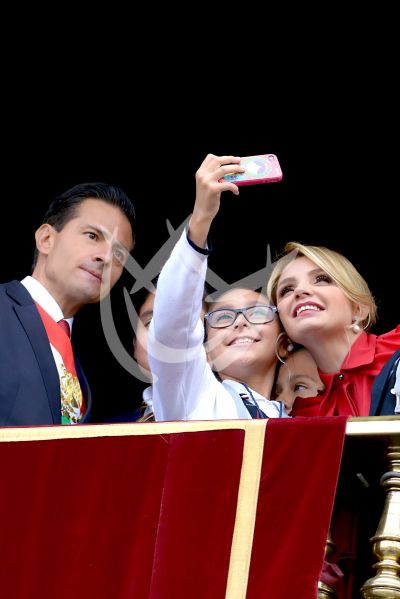 Angélica y el presidente ¡selfies!