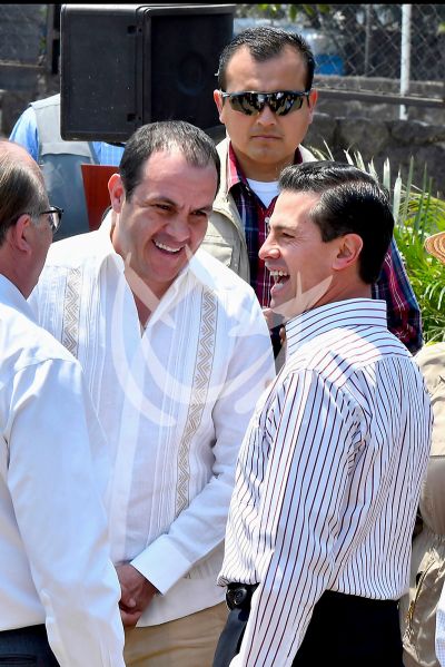 El Cuauh comparte risas con el presidente Peña Nieto
