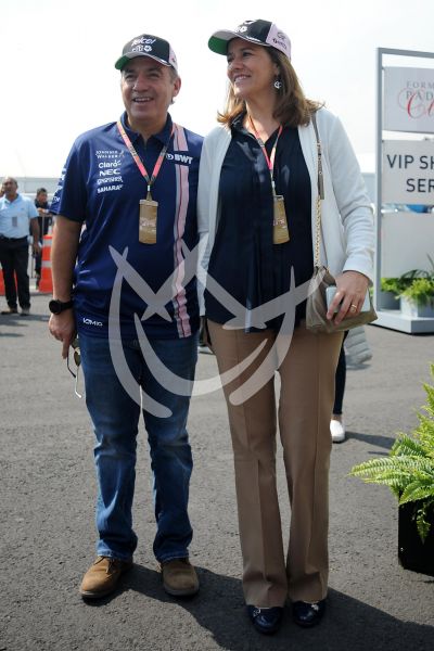Felipe Calderón y esposa en la F1