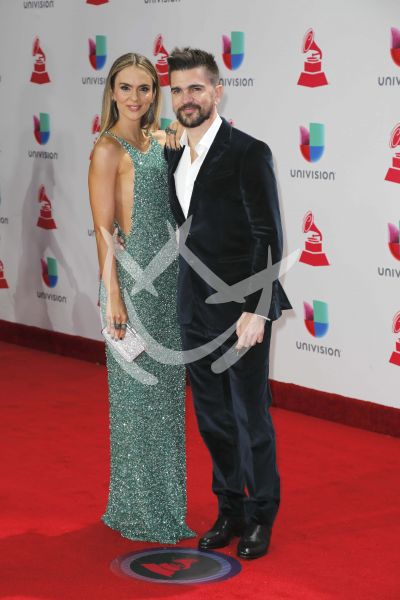 Juanes y esposa en Latin Grammy