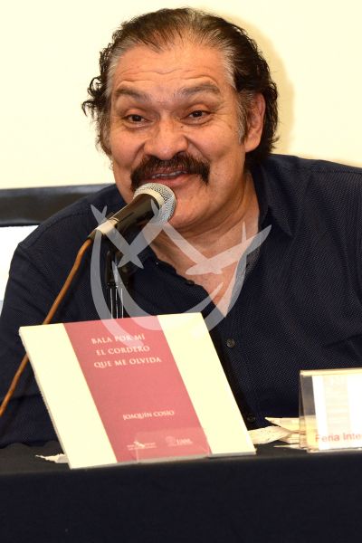 Joaquín Cosío presenta libro